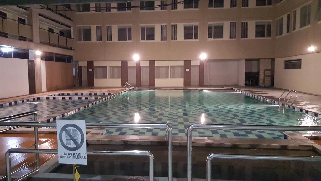 Reddoorz Apartment @ Emerald Towers Bandung Esterno foto
