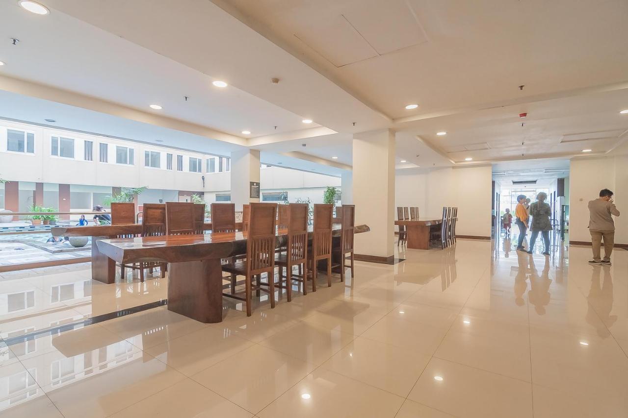 Reddoorz Apartment @ Emerald Towers Bandung Esterno foto