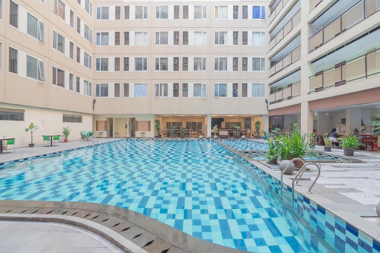 Reddoorz Apartment @ Emerald Towers Bandung Esterno foto