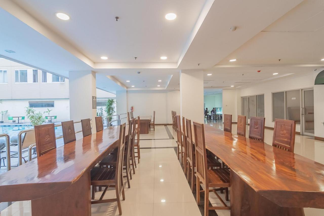 Reddoorz Apartment @ Emerald Towers Bandung Esterno foto